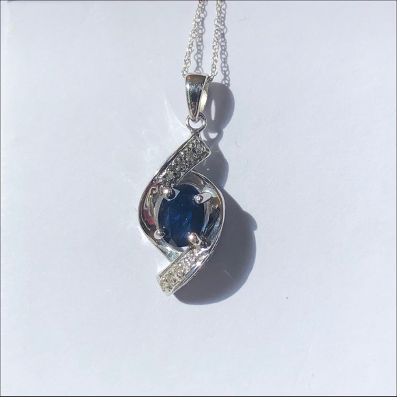 14k white gold blue sapphire and diamond pendant 14k chain necklace - Picture 2 of 10